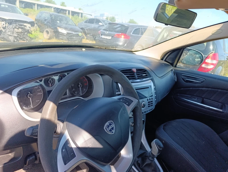 Lancia Delta 1.4i тип мотор 198А4000, снимка 8 - Автомобили и джипове - 50914861