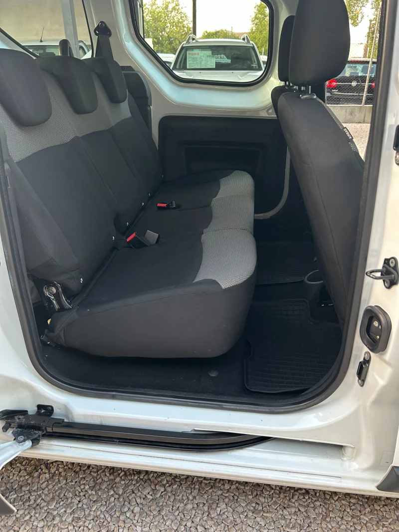 Dacia Dokker 1.6 BENZIN , снимка 12 - Автомобили и джипове - 52454715