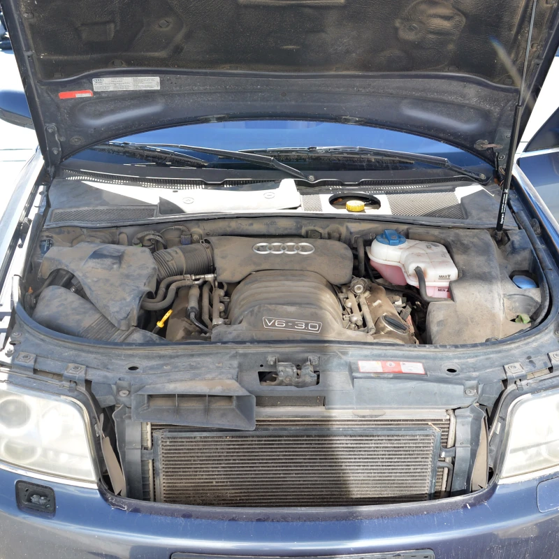Audi A6 3.0 I, снимка 7 - Автомобили и джипове - 51767767