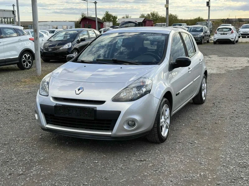 Renault Clio 1, 2i GPL, снимка 2 - Автомобили и джипове - 52020845