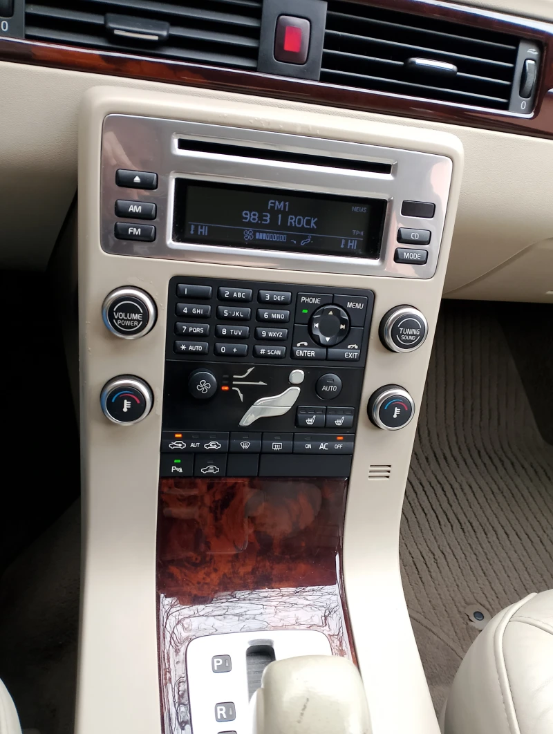 Volvo S80 седан, снимка 14 - Автомобили и джипове - 52708979