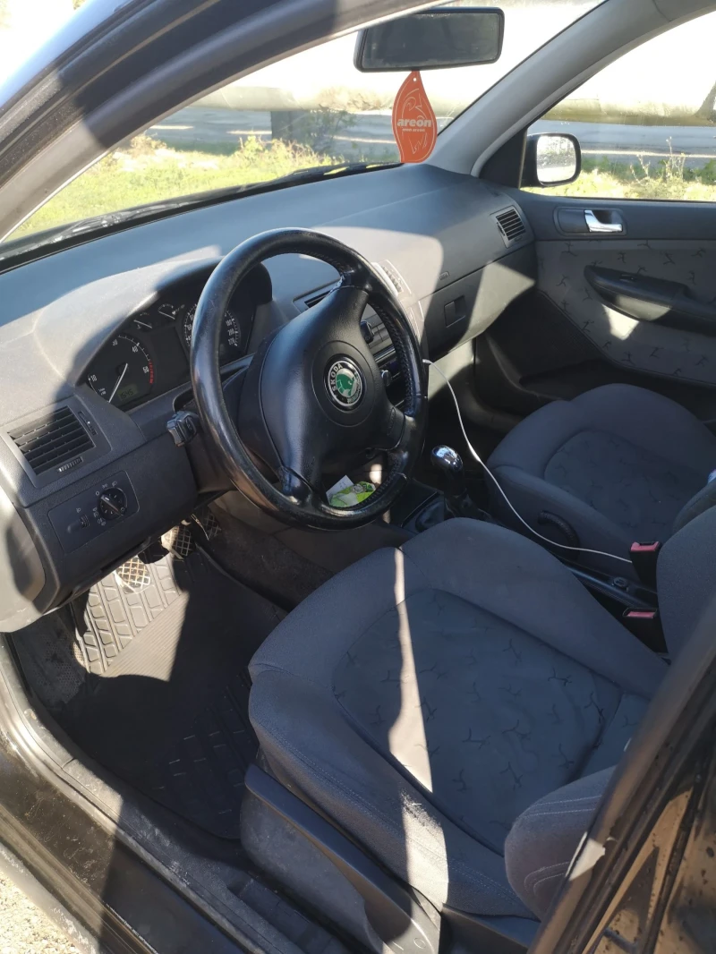 Skoda Fabia, снимка 13 - Автомобили и джипове - 52812655