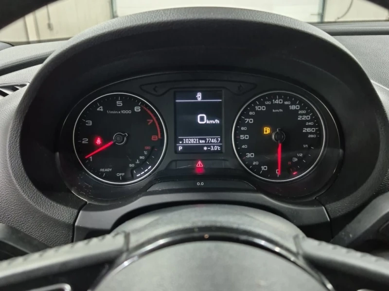 Audi A3 * KOMFORT * CARFAX * БЕЗ ПЪРВОНАЧАЛНА ВНОСКА, снимка 10 - Автомобили и джипове - 53067985