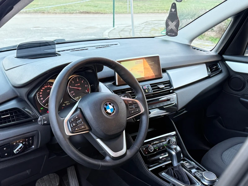 BMW 2 Gran Tourer 2.0D 7 МЕСТЕН, снимка 8 - Автомобили и джипове - 53078370