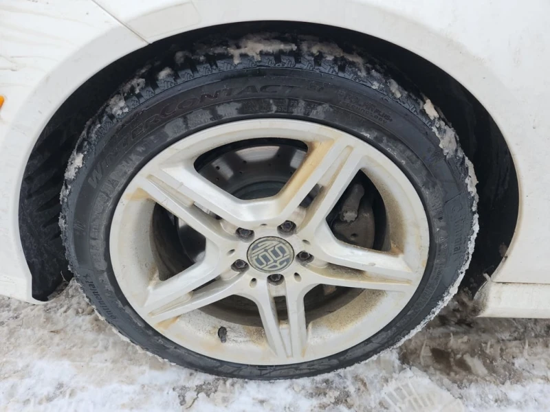 Mercedes-Benz C 300 * CARFAX * ЦЕНА ДО БГ, снимка 12 - Автомобили и джипове - 53443238