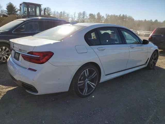 BMW 750 XI M SPORT* МАСАЖ* ОБДУХВАНЕ* HEAD UP* ПАНОРАМА* , снимка 3 - Автомобили и джипове - 48793875