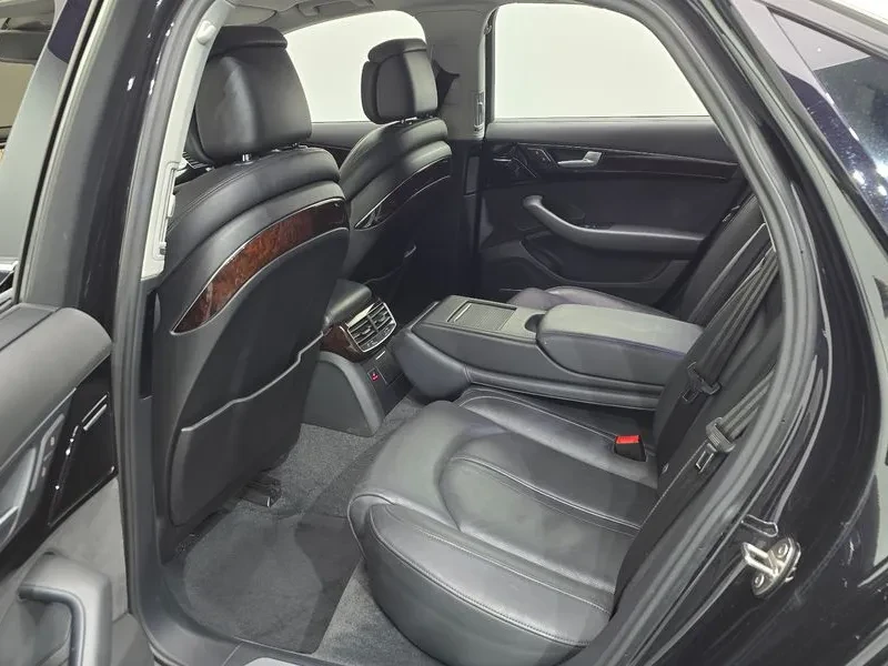 Audi A8 3.0 TDI Quattro, снимка 11 - Автомобили и джипове - 54564918