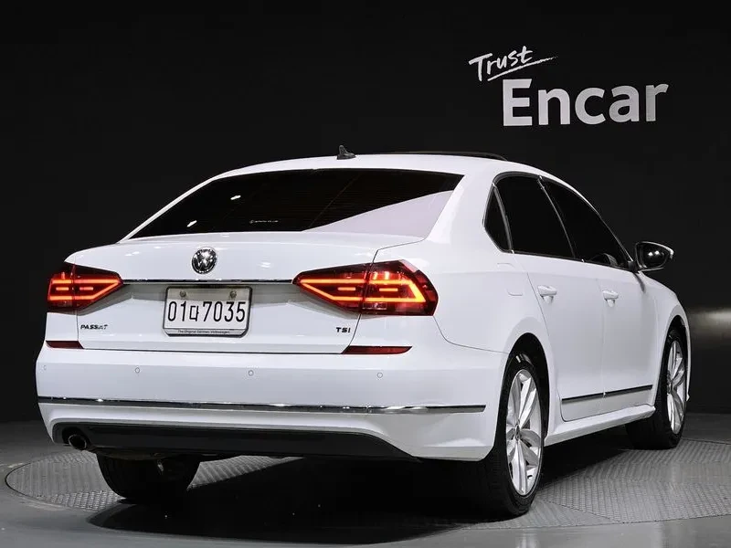 VW Passat 2.0 Tsi B7, снимка 2 - Автомобили и джипове - 55263330