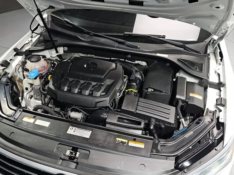 VW Passat 2.0 Tsi B7, снимка 6 - Автомобили и джипове - 55263330