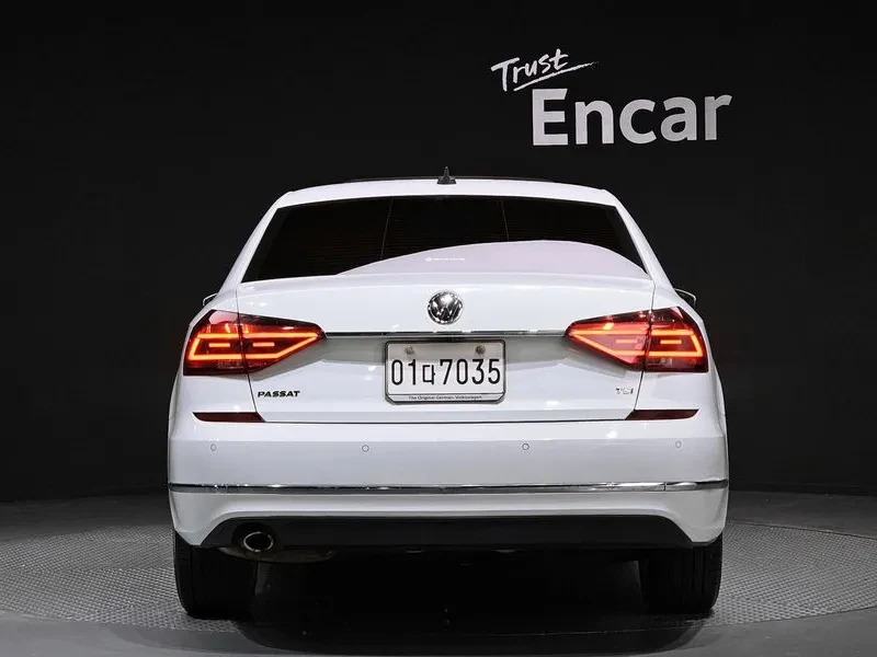VW Passat 2.0 Tsi B7, снимка 4 - Автомобили и джипове - 55263330
