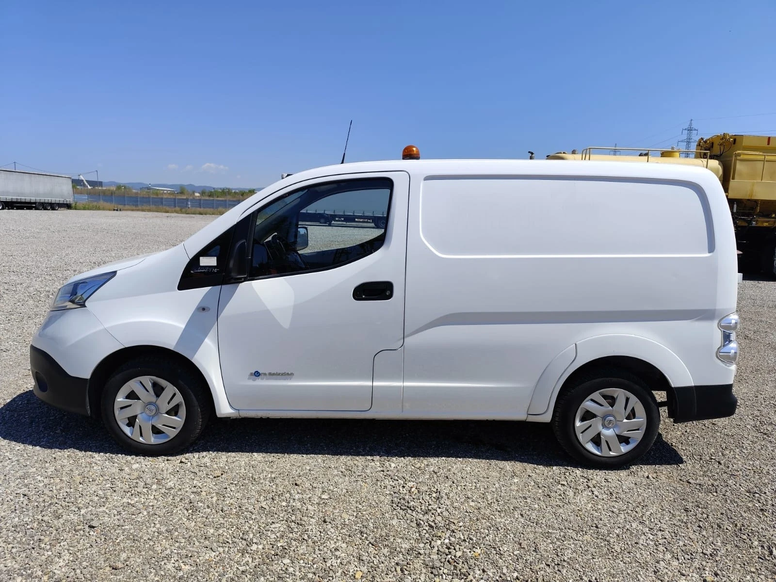 Nissan e-NV200  - изображение 4