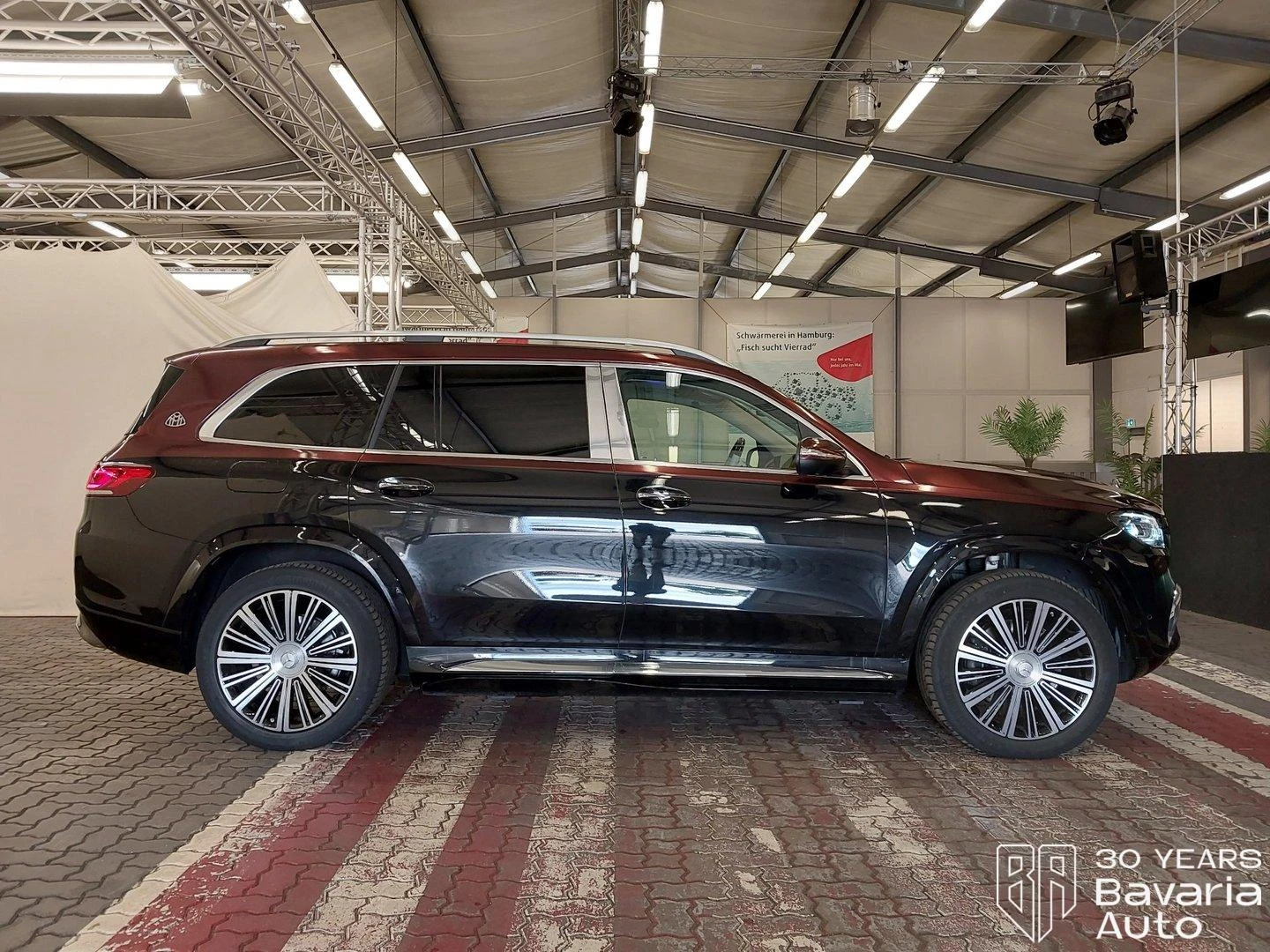 Mercedes-Benz GLS 600 Maybach 4Matic 9G-Tronic - изображение 6