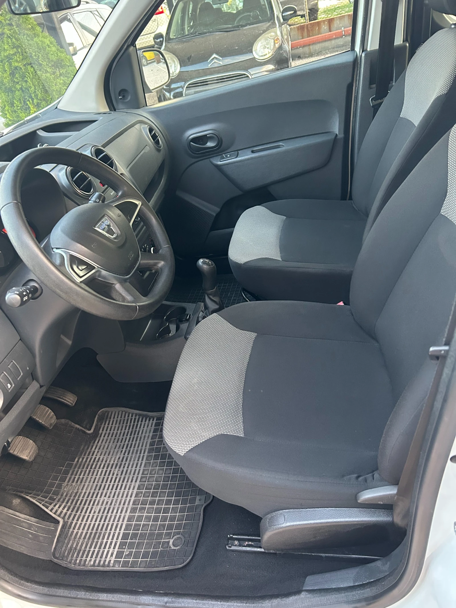 Dacia Dokker 1.6 BENZIN  - изображение 9