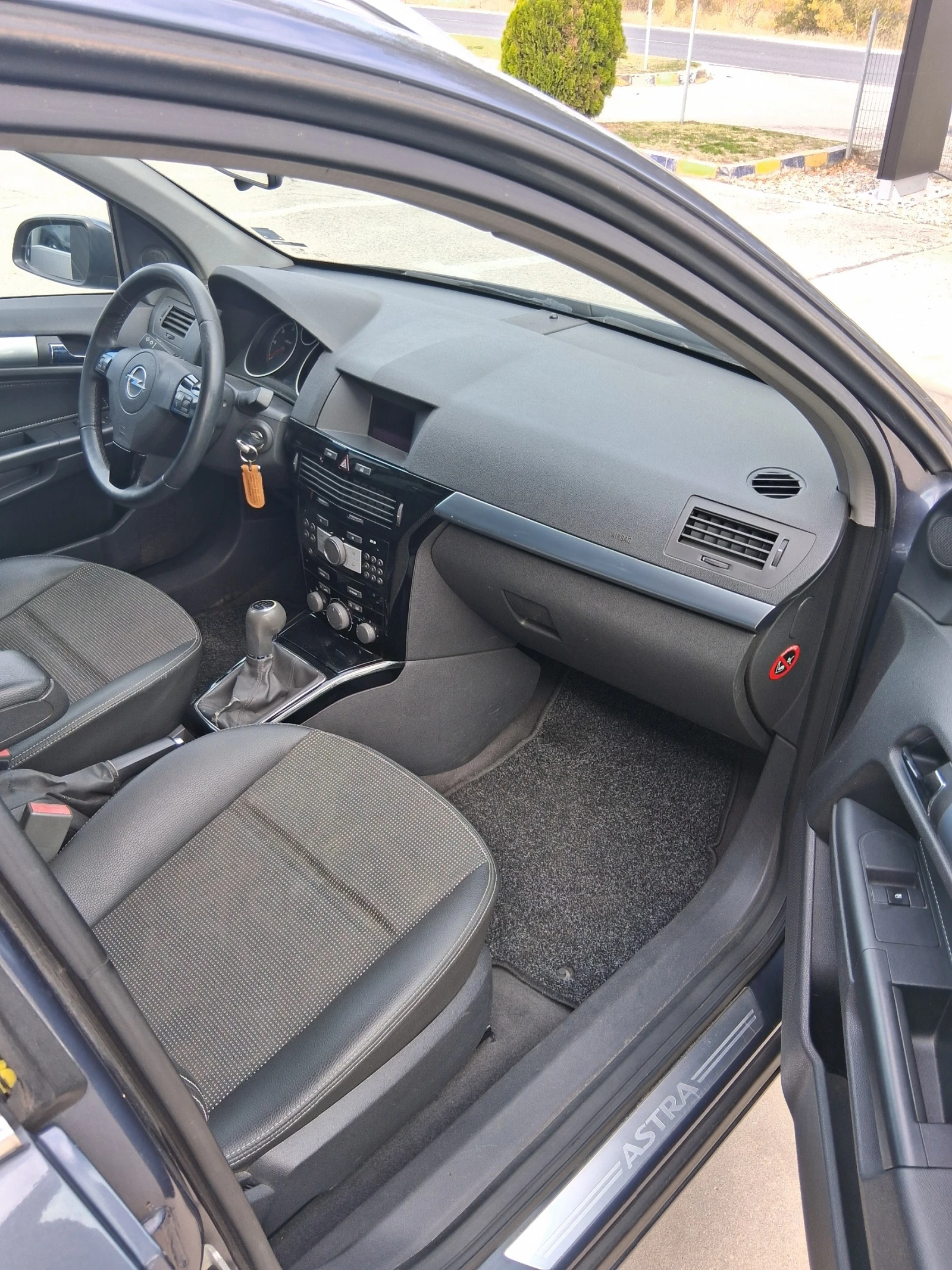 Opel Astra 1.7 d 101 k - изображение 9