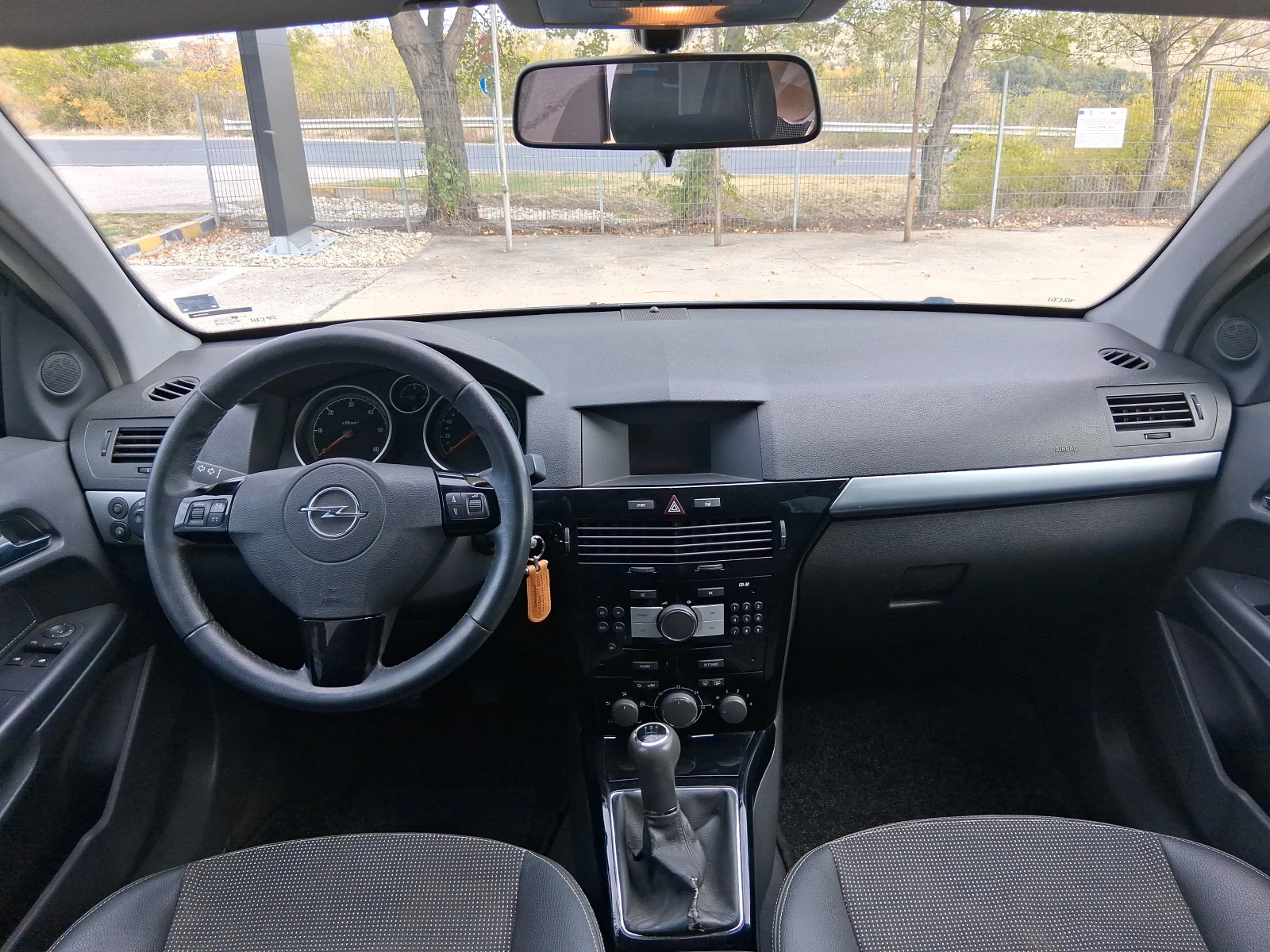 Opel Astra 1.7 d 101 k - изображение 7