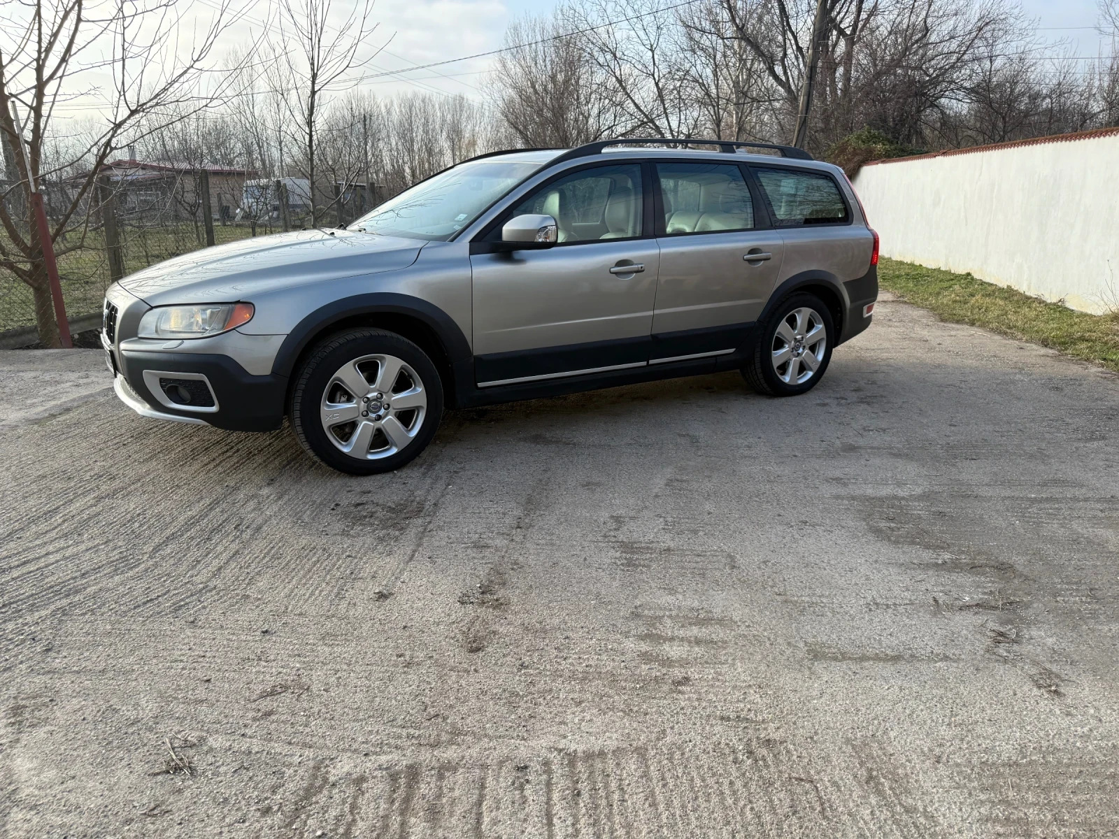 Volvo Xc70 2.4 D5 AWD 3 �����!!! | Mobile.bg � ����������� 5