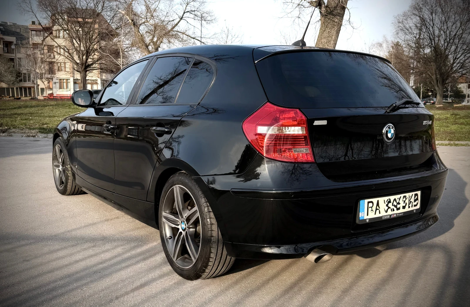 BMW 118 FACELIFT-2.0D-143k.c.-2010г. Отлична! , снимка 2 - Автомобили и джипове - 53852177
