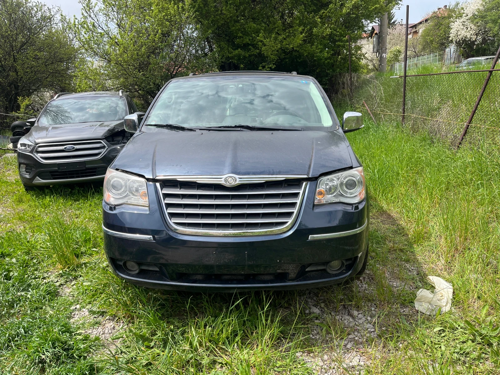 Chrysler Voyager 2.8 crd, снимка 4 - Автомобили и джипове - 53865723
