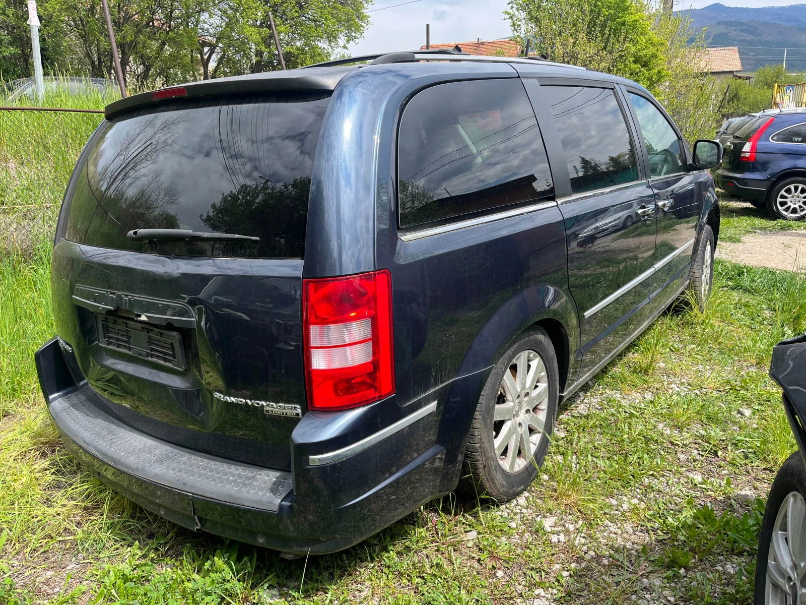 Chrysler Voyager 2.8 crd, снимка 3 - Автомобили и джипове - 53865723