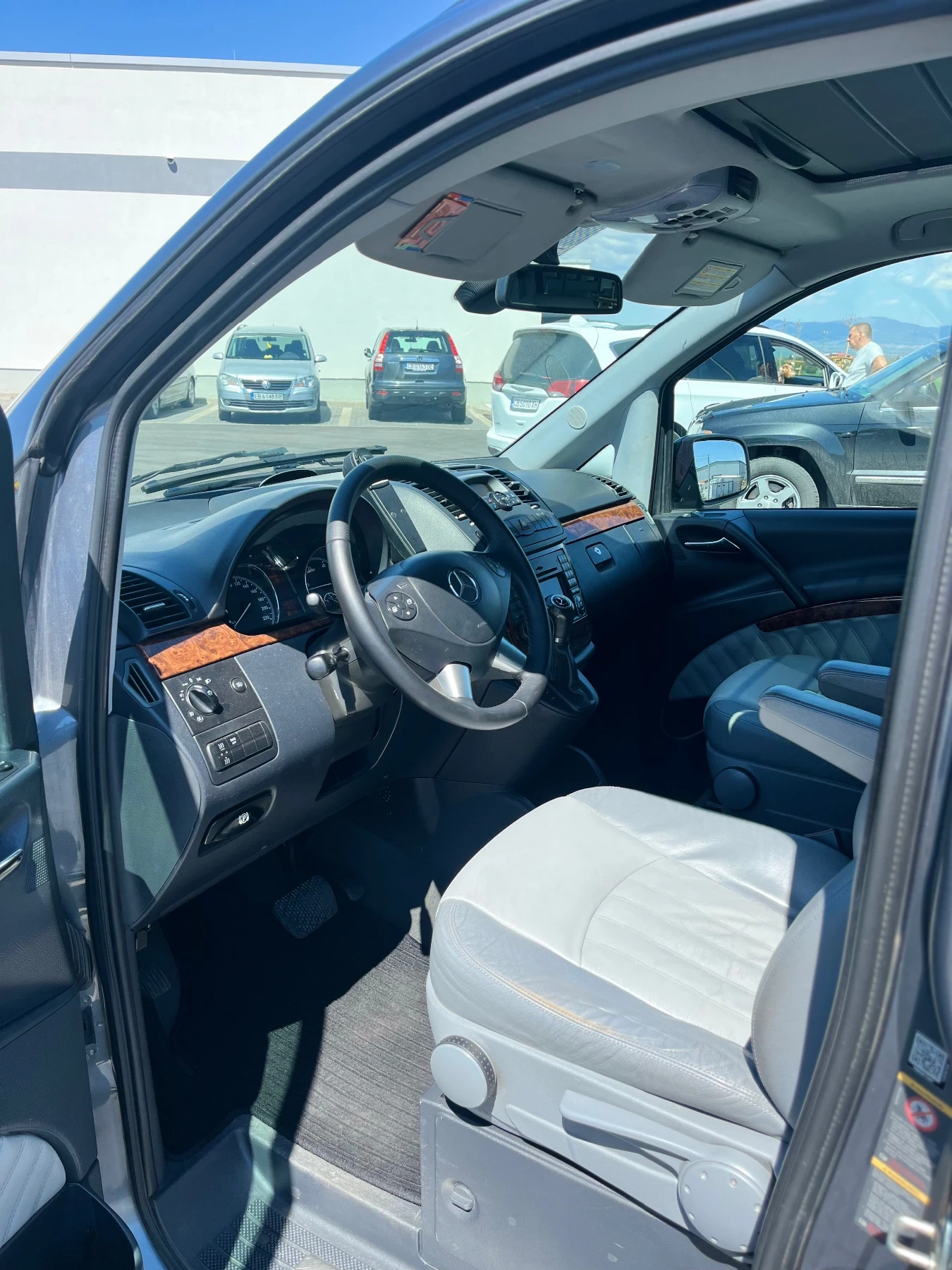 Mercedes-Benz Viano, снимка 8 - Автомобили и джипове - 54260497