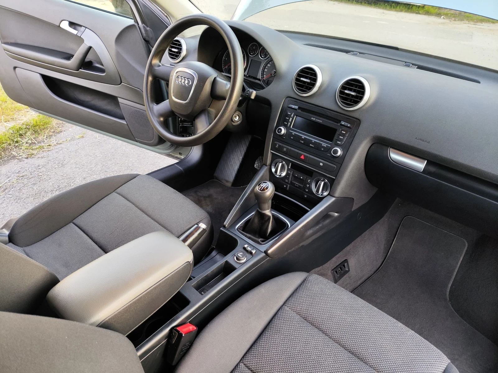 Audi A3 1.6.TDI 105кс. Facelift, снимка 14 - Автомобили и джипове - 54598916