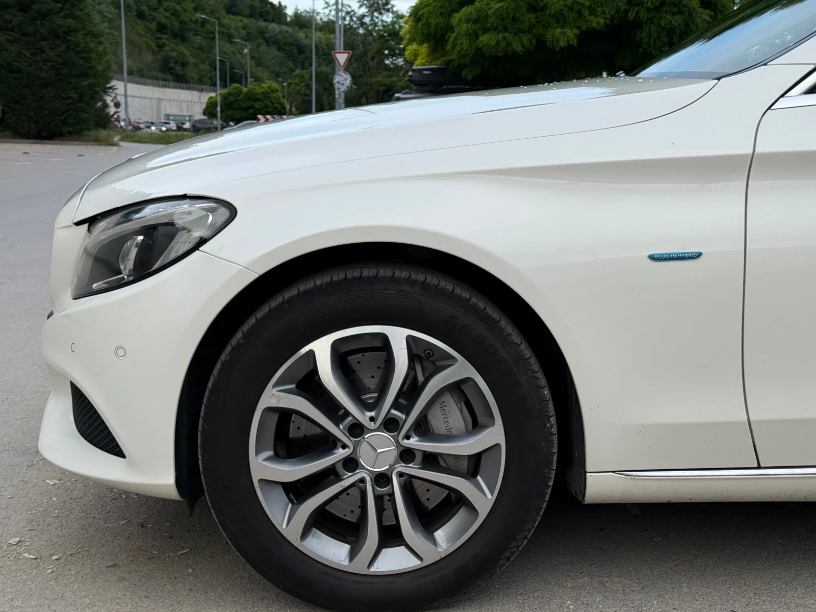Mercedes-Benz C 350     C 350 e Plug-in Hybrid, снимка 5 - Автомобили и джипове - 54855649