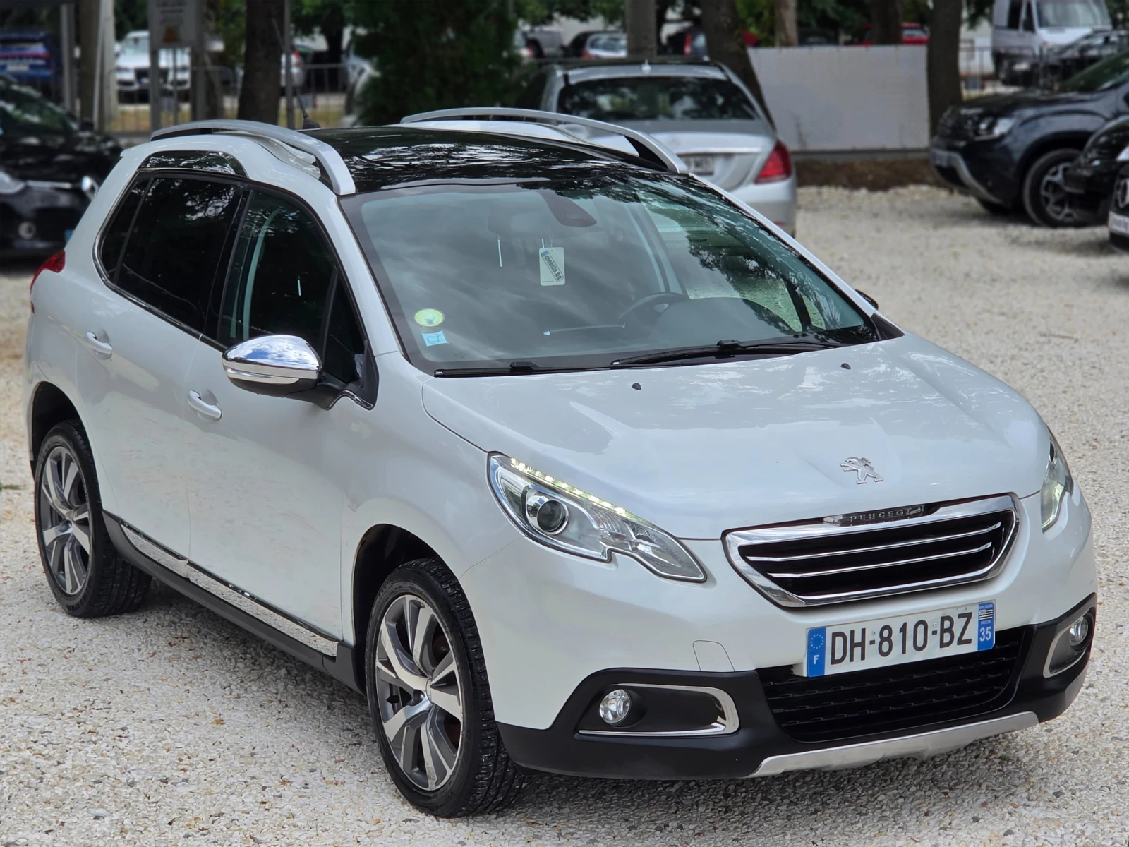 Peugeot 2008 1.6HDI 92hp * КЛИМАТРОНИК * EURO 5 * НАВИ * ЛИЗИНГ, снимка 16 - Автомобили и джипове - 55398131