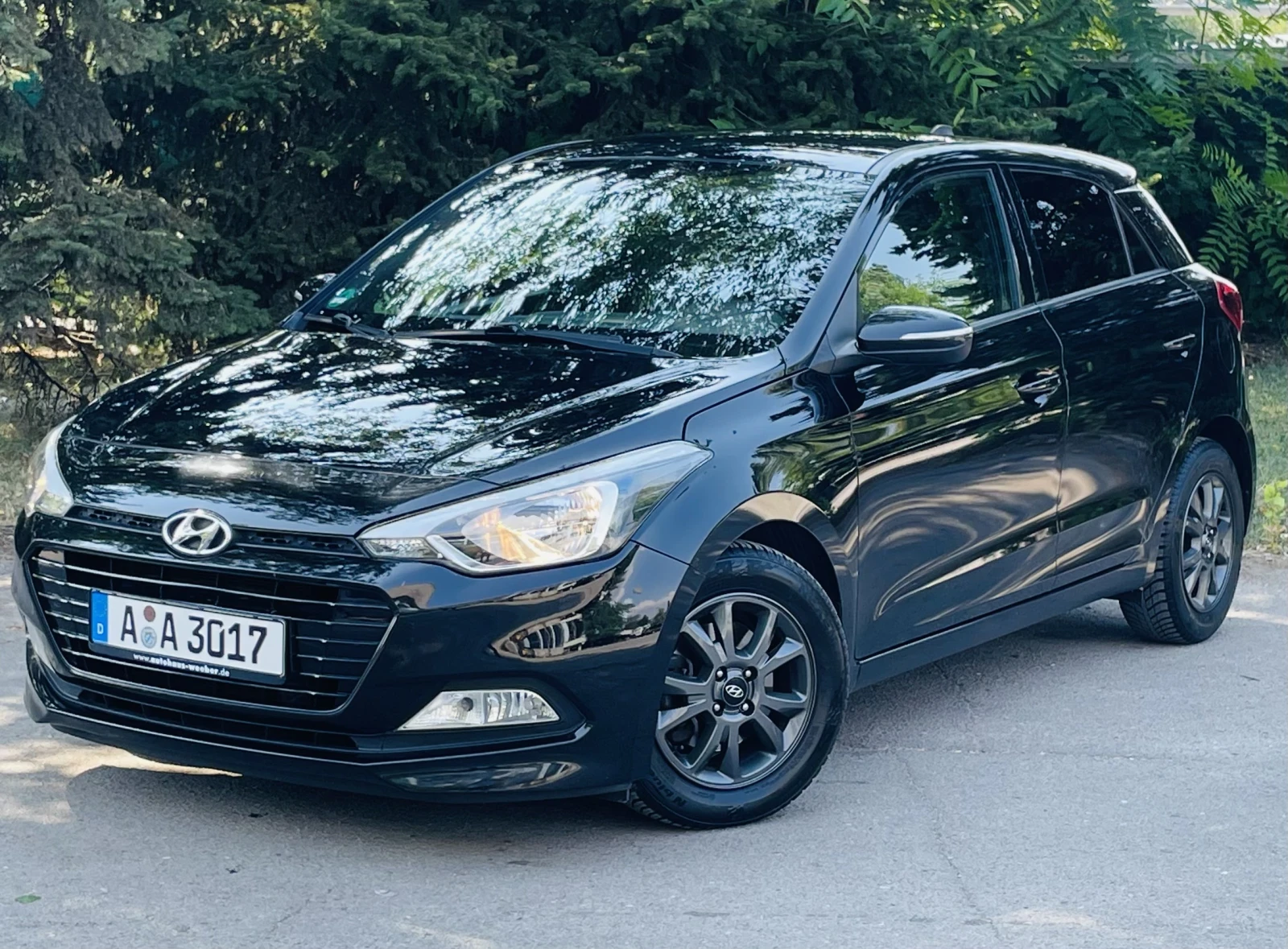 Hyundai I20 ACTIV- 101к.с. СЕРВИЗНА ИСТОРИЯ