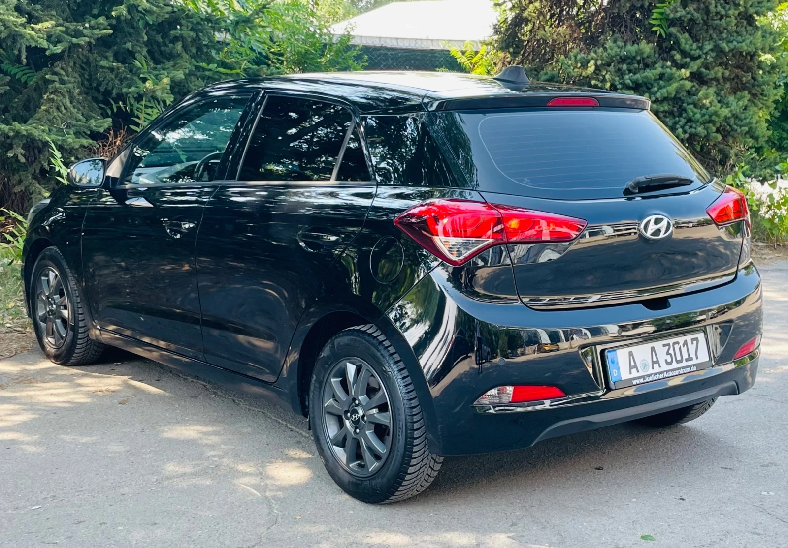 Hyundai I20 ACTIV- 101к.с. СЕРВИЗНА ИСТОРИЯ, снимка 3 - Автомобили и джипове - 55710636