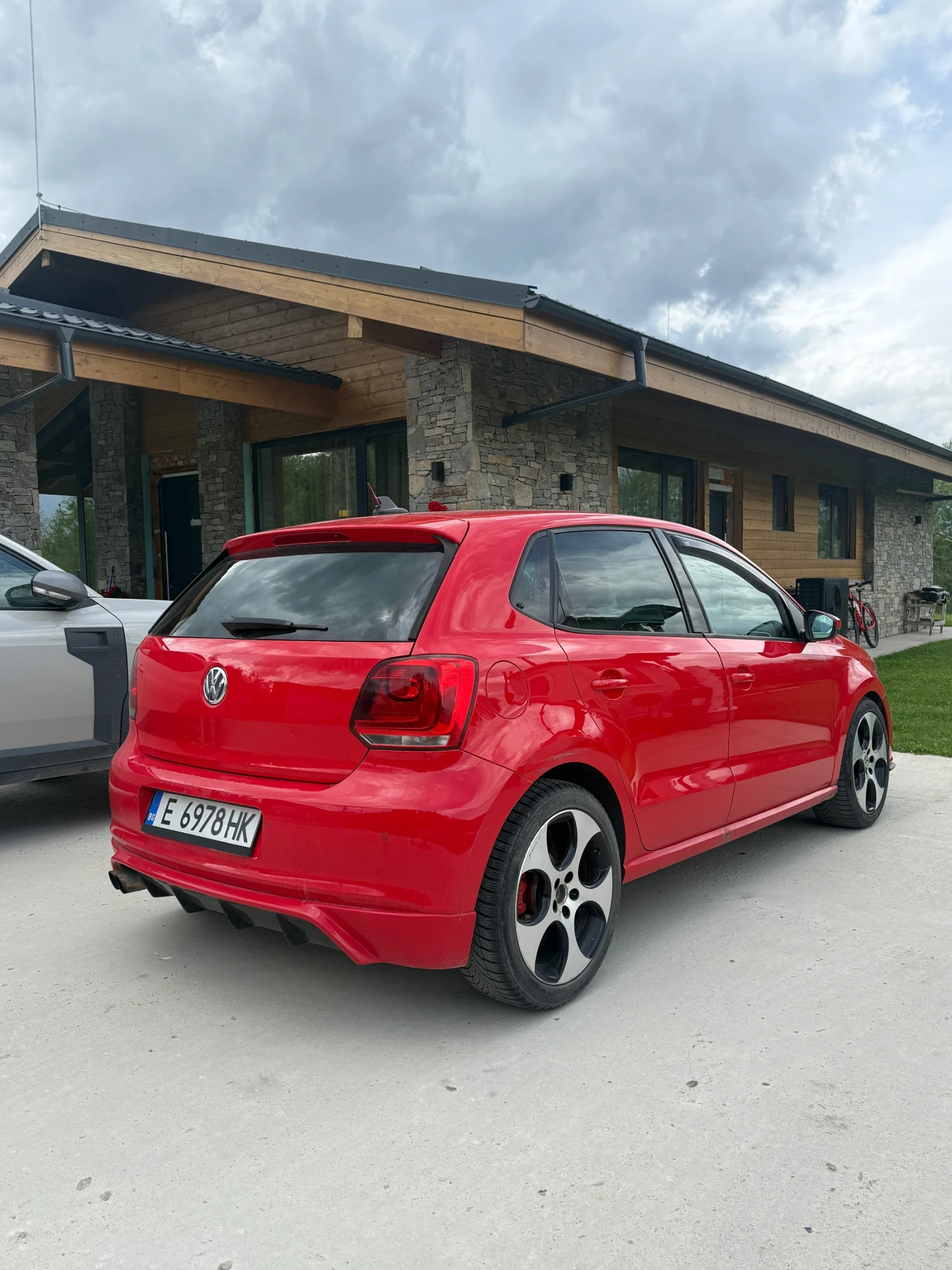 VW Polo 1.6 tdi, снимка 3 - Автомобили и джипове - 56336836