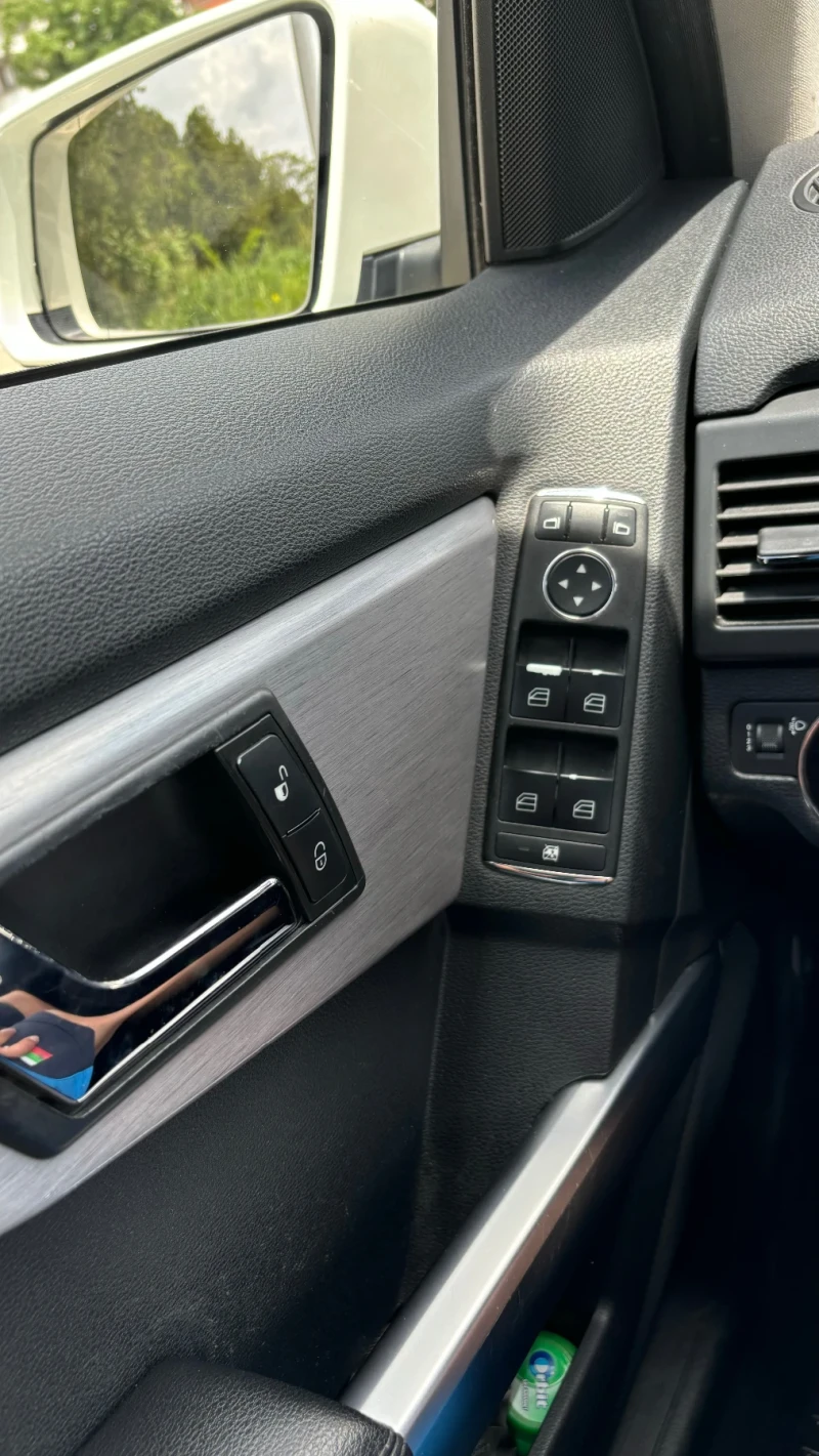 Mercedes-Benz GLK, снимка 10 - Автомобили и джипове - 52215171