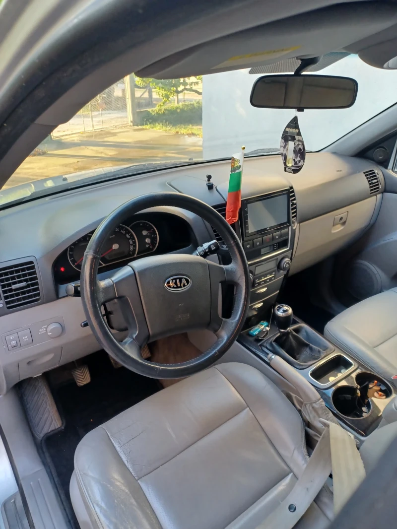 Kia Sorento, снимка 12 - Автомобили и джипове - 51596493