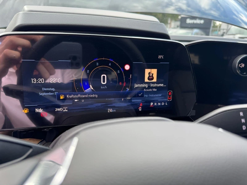 Chevrolet Suburban 6.2 V8 HIGH COUNTRY/FACELIFT/PANO/HUD/360/7-МЕСТЕН, снимка 12 - Автомобили и джипове - 52140121