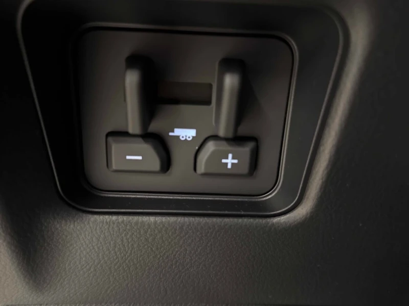 Lexus LX * 700h * CARFAX * БЕЗ ПЪРВОНАЧАЛНА ВНОСКА, снимка 13 - Автомобили и джипове - 53022278