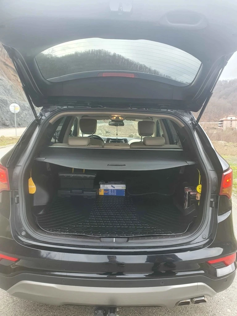 Hyundai Santa fe 2.2, снимка 14 - Автомобили и джипове - 55337843