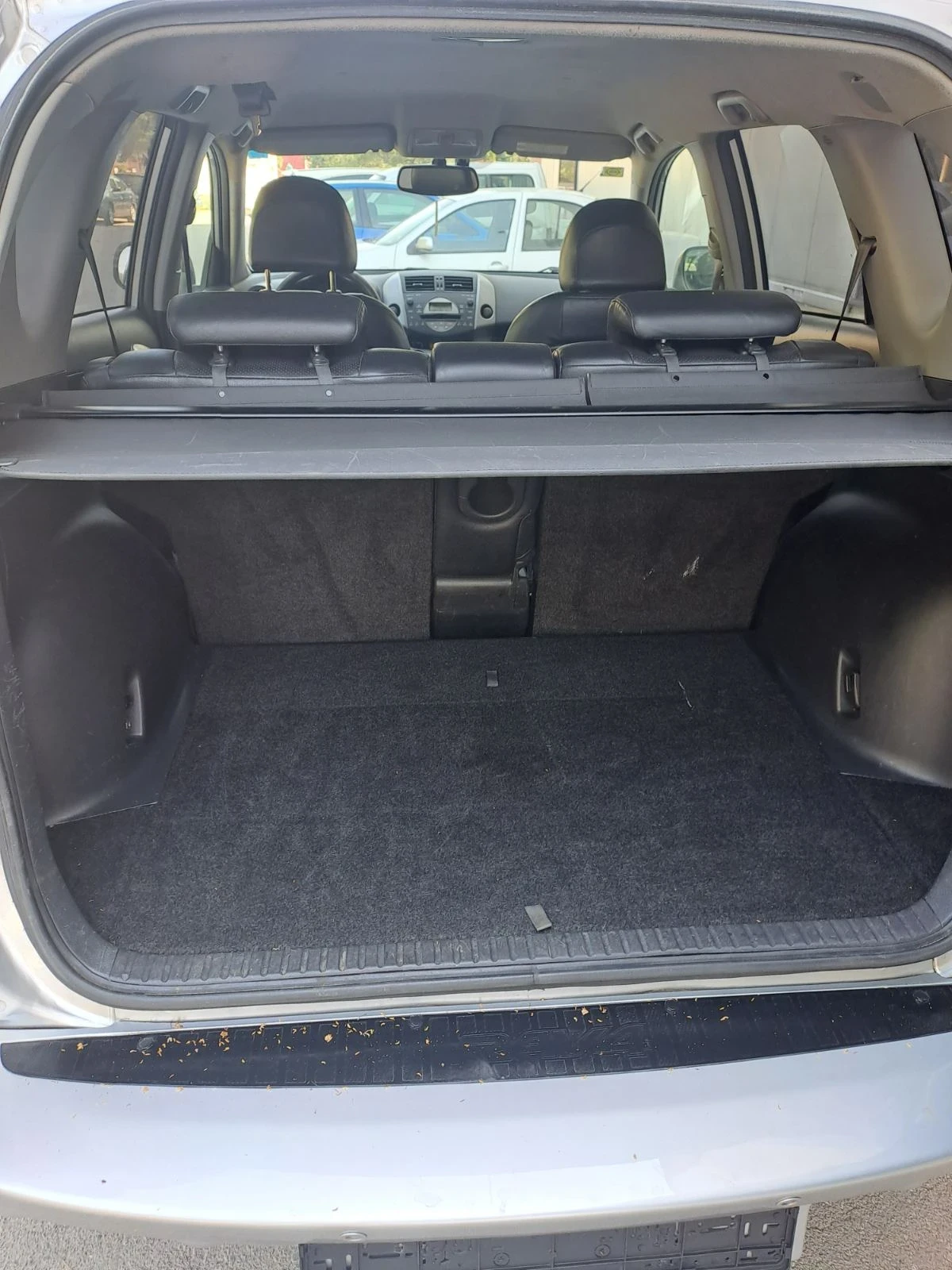 Toyota Rav4 Италия - изображение 10