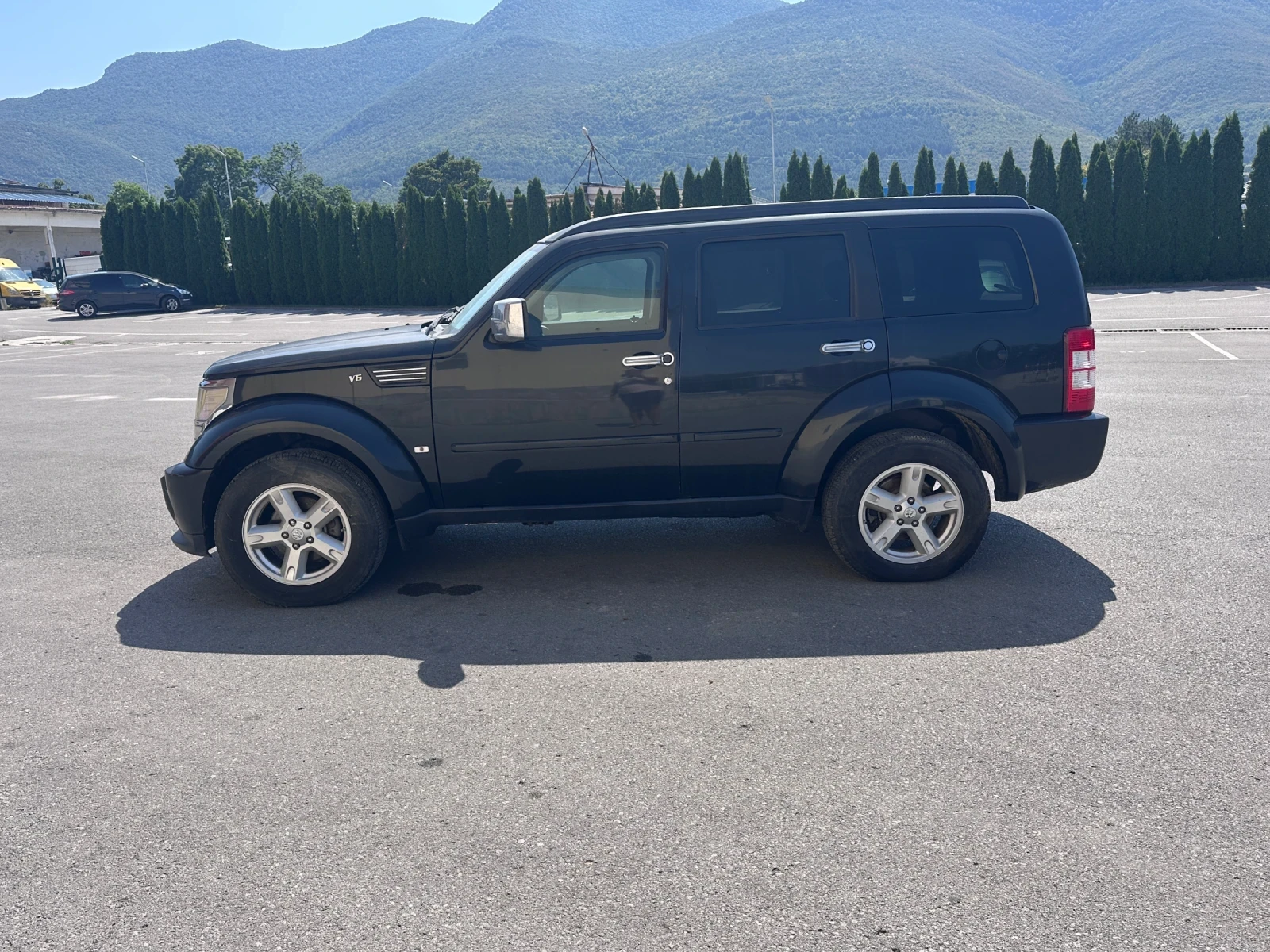 Dodge Nitro 2.8TDI - 4x4 - КЛИМАТРОНИК - изображение 8