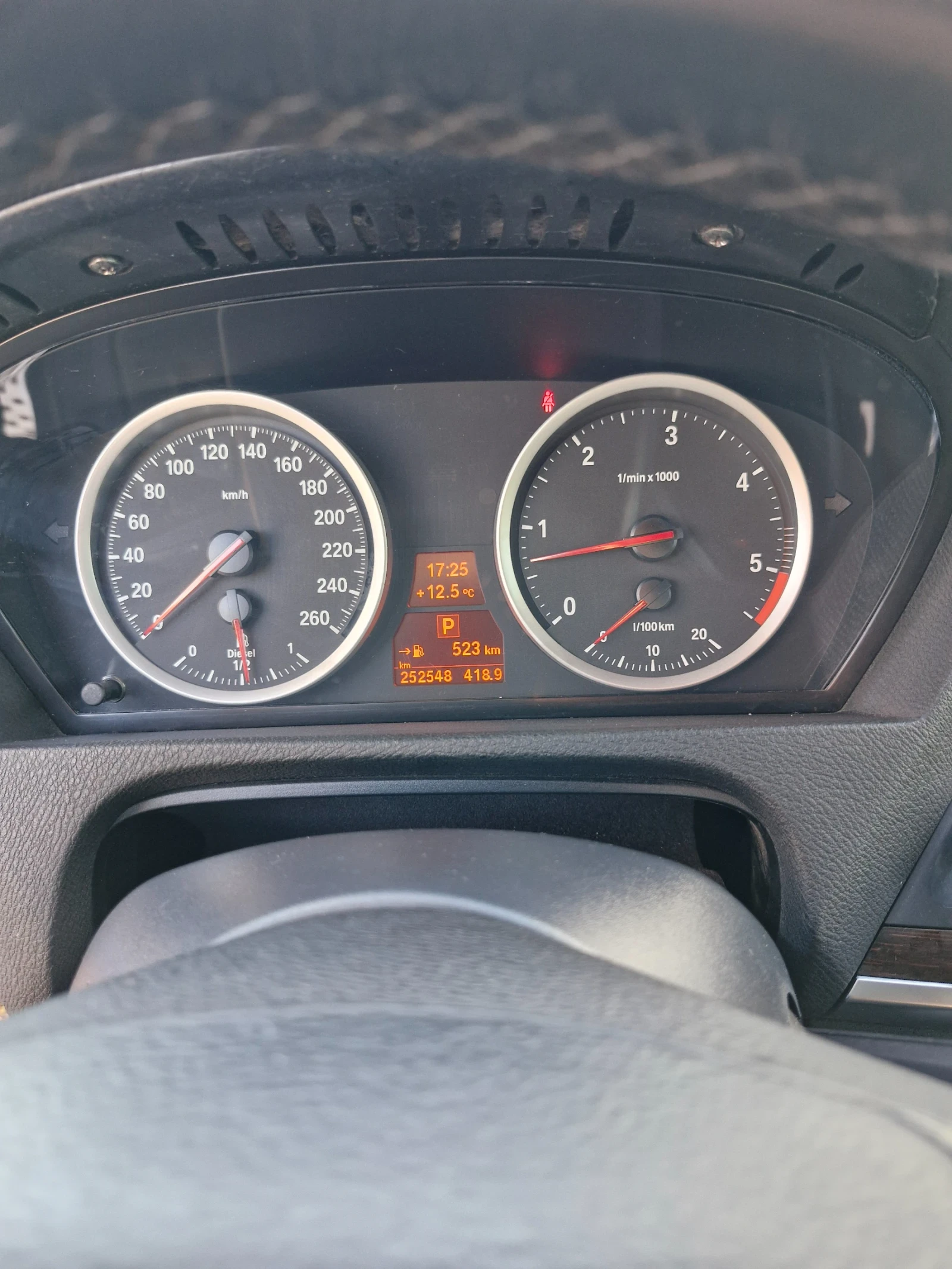 BMW X6 BMW X6 3D | Mobile.bg � ����������� 12