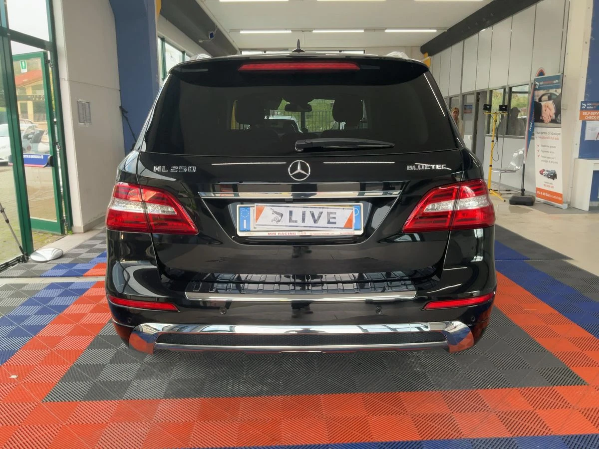 Mercedes-Benz GLE 250 Mercedes-Benz GLE-Klasse GLE 250 d* АВТОФИНАНСИРА  | Mobile.bg — изображение 2