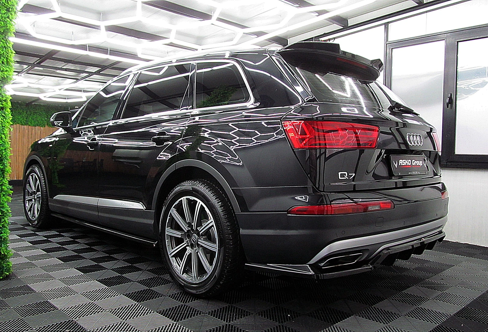 Audi Q7 PANORAMA/S-LINE/F1/LED/NAVI/ TOP!!!СОБСТВЕН ЛИЗИНГ - изображение 4