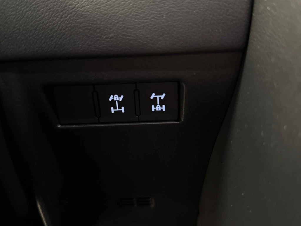 Lexus LX * 700h * CARFAX * ��� ������������ ������ | Mobile.bg � ����������� 12