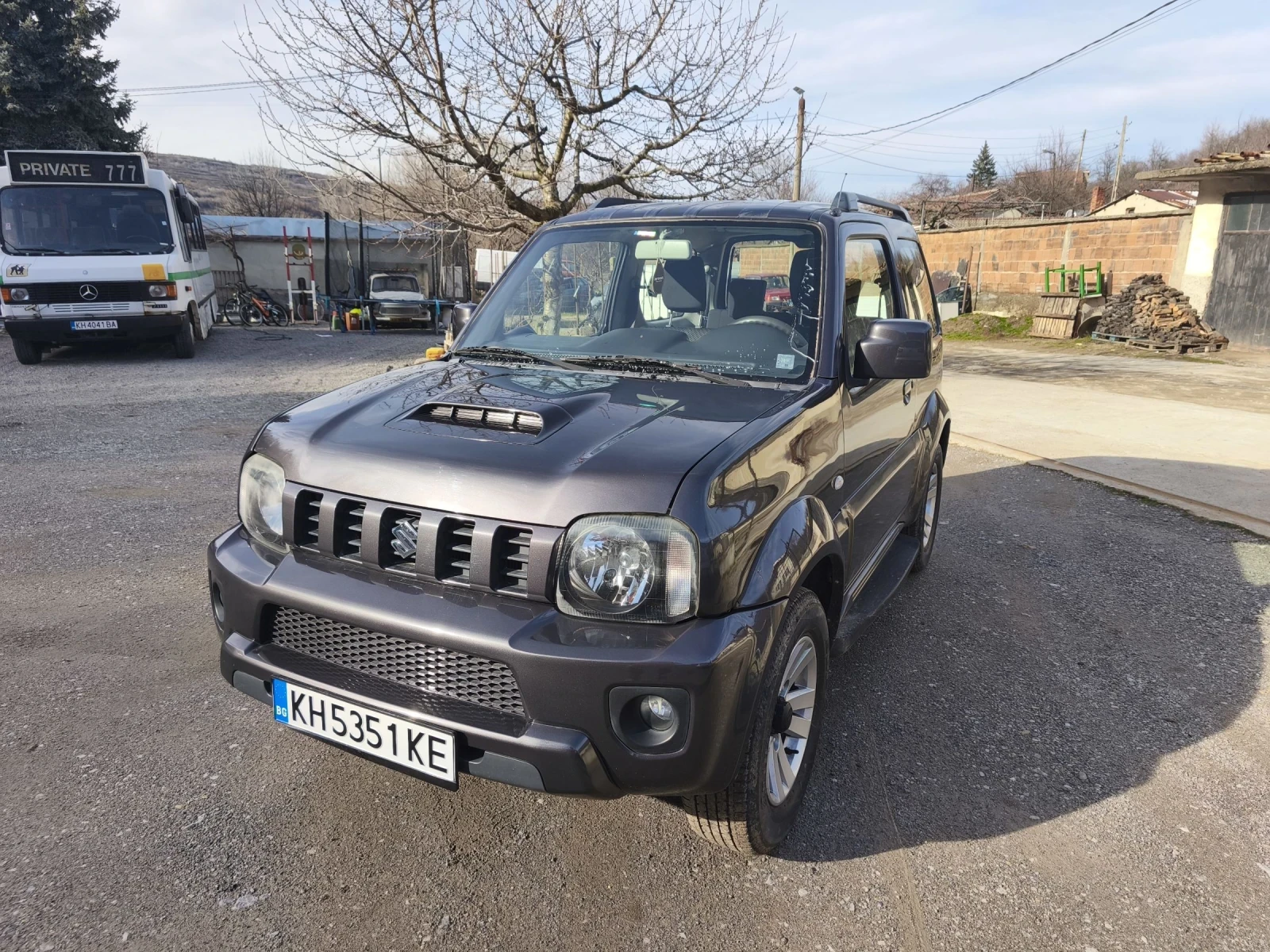 Suzuki Jimny, снимка 2 - Автомобили и джипове - 53717993