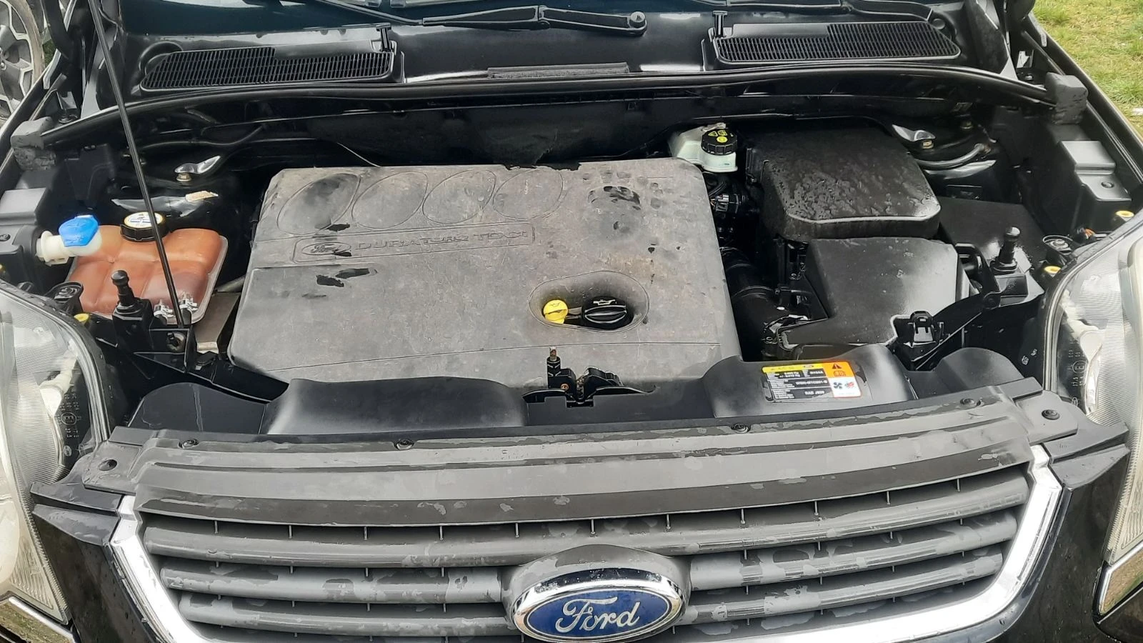 Ford Kuga 2, снимка 6 - Автомобили и джипове - 54286154