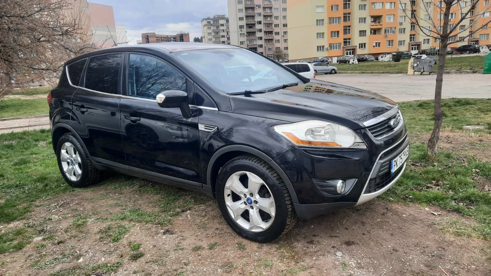 Ford Kuga 2, снимка 4 - Автомобили и джипове - 54286154