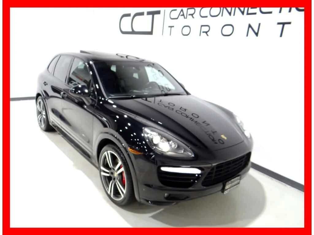 Porsche Cayenne * GTS AWD * NAVI/LEATHER/PANO ROOF/BLUETOOTH/LOADE, снимка 3 - Автомобили и джипове - 54056048