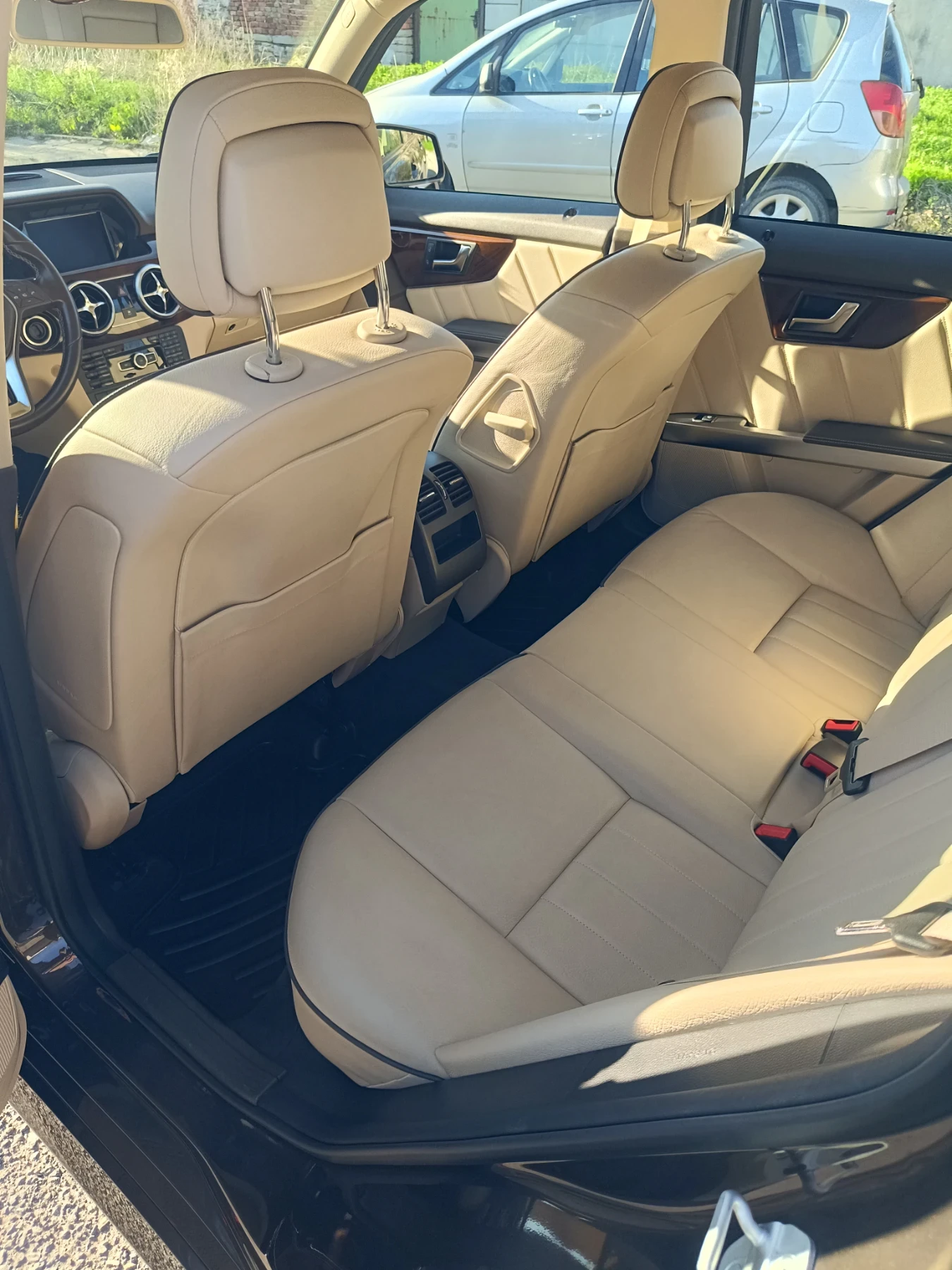 Mercedes-Benz GLK 250 AMG Paket, снимка 9 - Автомобили и джипове - 54236216