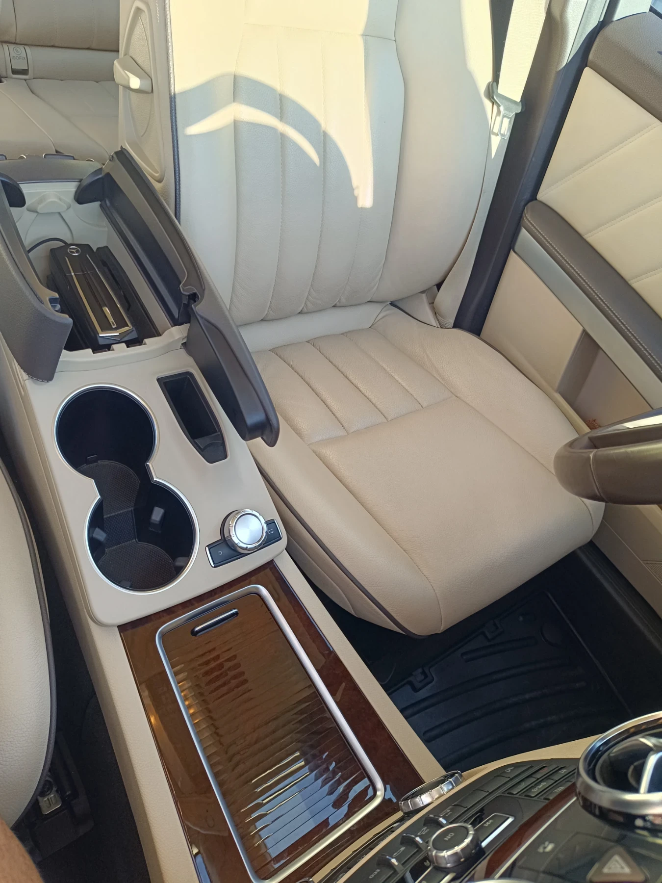 Mercedes-Benz GLK 250 AMG Paket, снимка 12 - Автомобили и джипове - 54236216