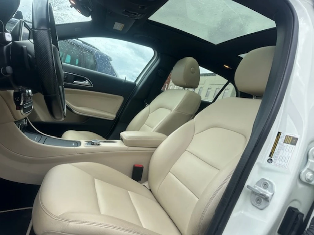 Mercedes-Benz GLA 250 4MATIC, снимка 6 - Автомобили и джипове - 54509654