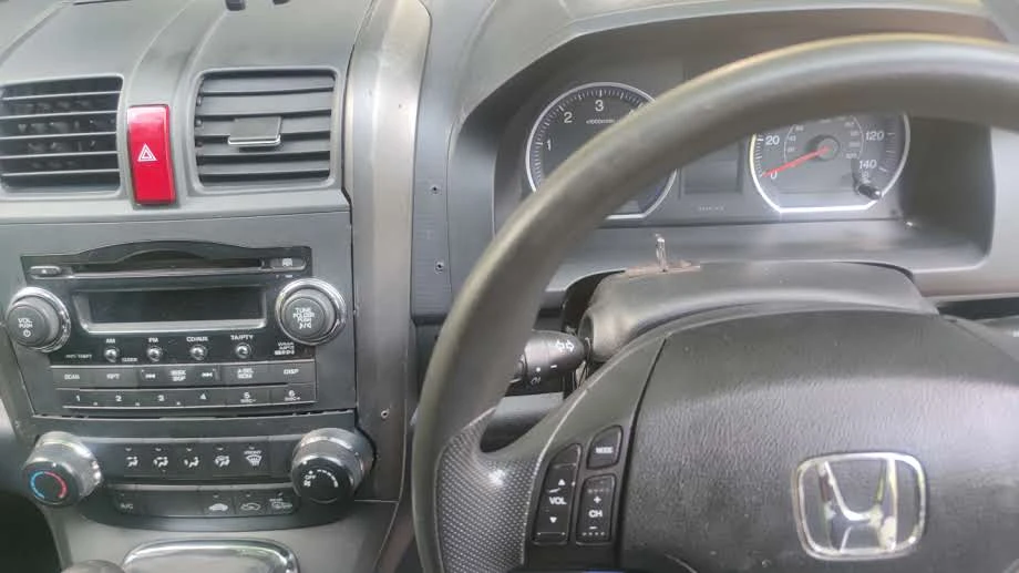 Honda Cr-v, снимка 7 - Автомобили и джипове - 54648124