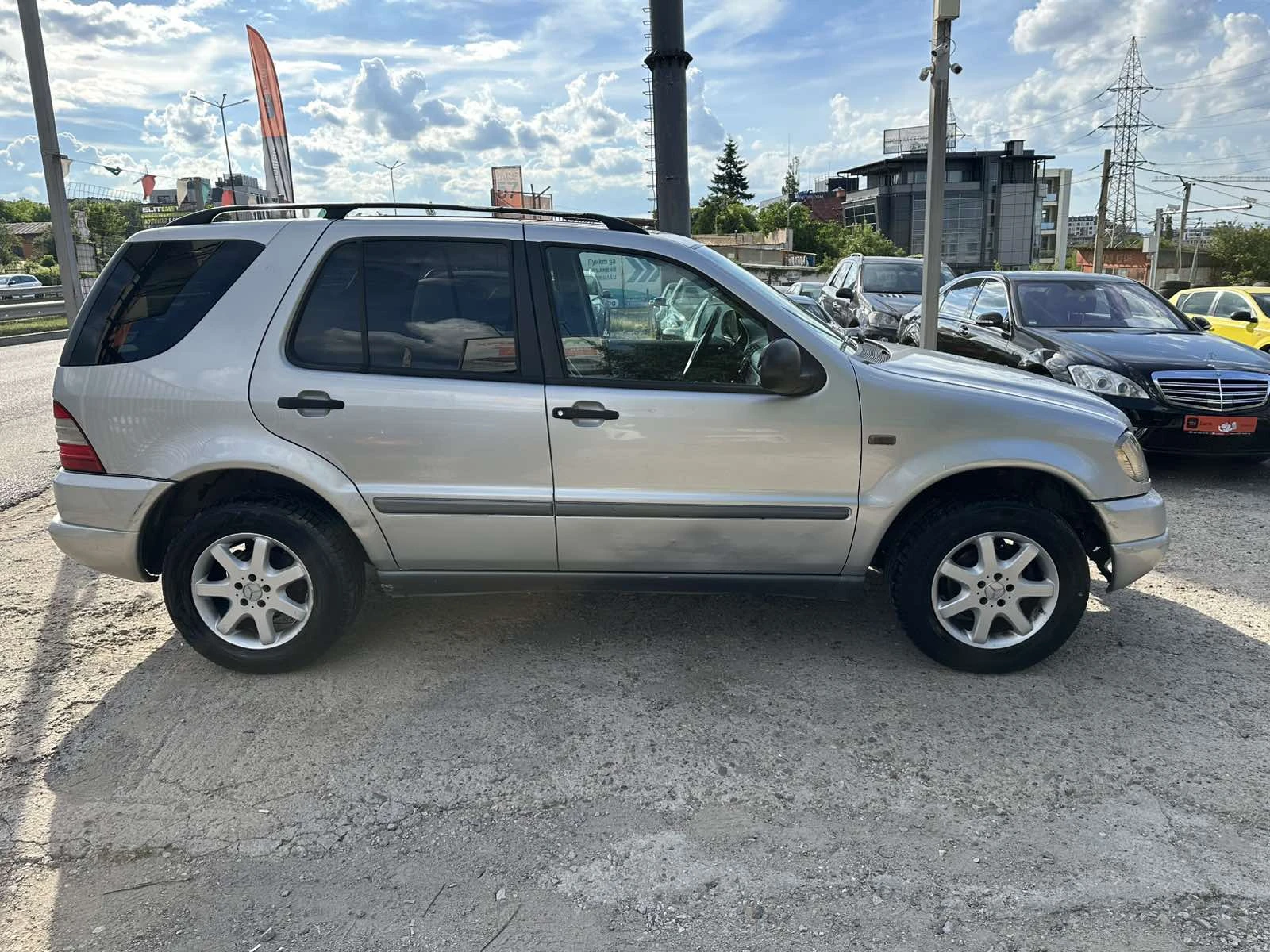 Mercedes-Benz ML 270 CDI Регистриран Всичко платено, снимка 6 - Автомобили и джипове - 54981385
